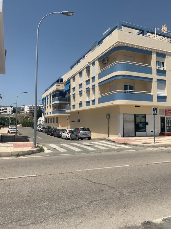 Apartamento Atico A 50 Metros De La Playa Will Lägenhet Rincón de la Victoria Exteriör bild