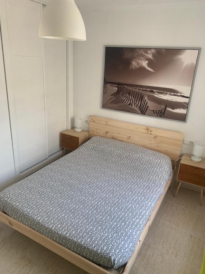 Apartamento Atico A 50 Metros De La Playa Will Lägenhet Rincón de la Victoria Exteriör bild