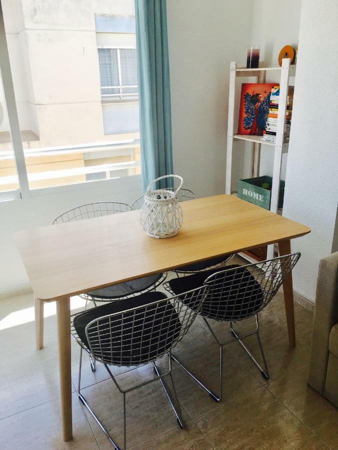 Apartamento Atico A 50 Metros De La Playa Will Lägenhet Rincón de la Victoria Exteriör bild