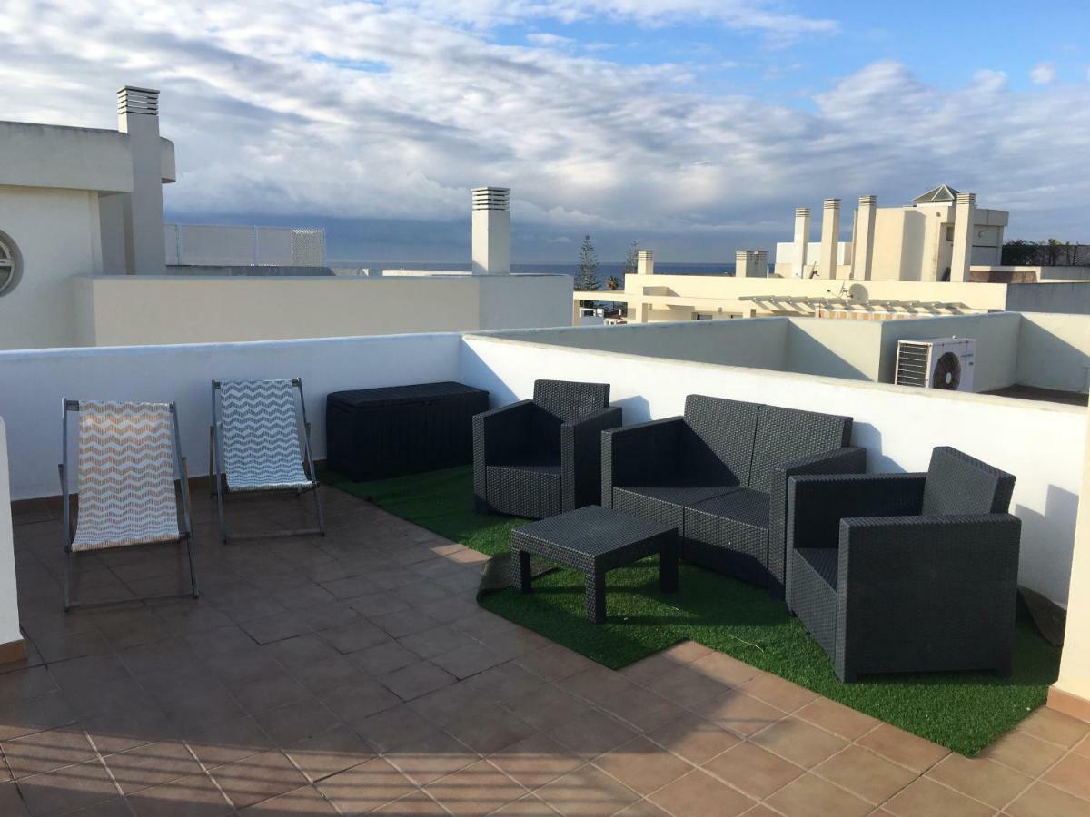 Apartamento Atico A 50 Metros De La Playa Will Lägenhet Rincón de la Victoria Exteriör bild