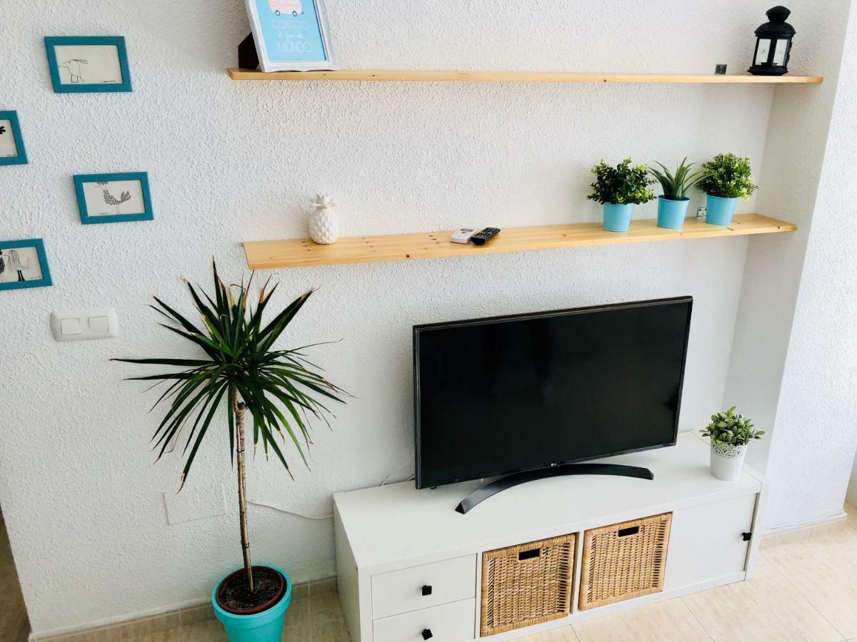 Apartamento Atico A 50 Metros De La Playa Will Lägenhet Rincón de la Victoria Exteriör bild