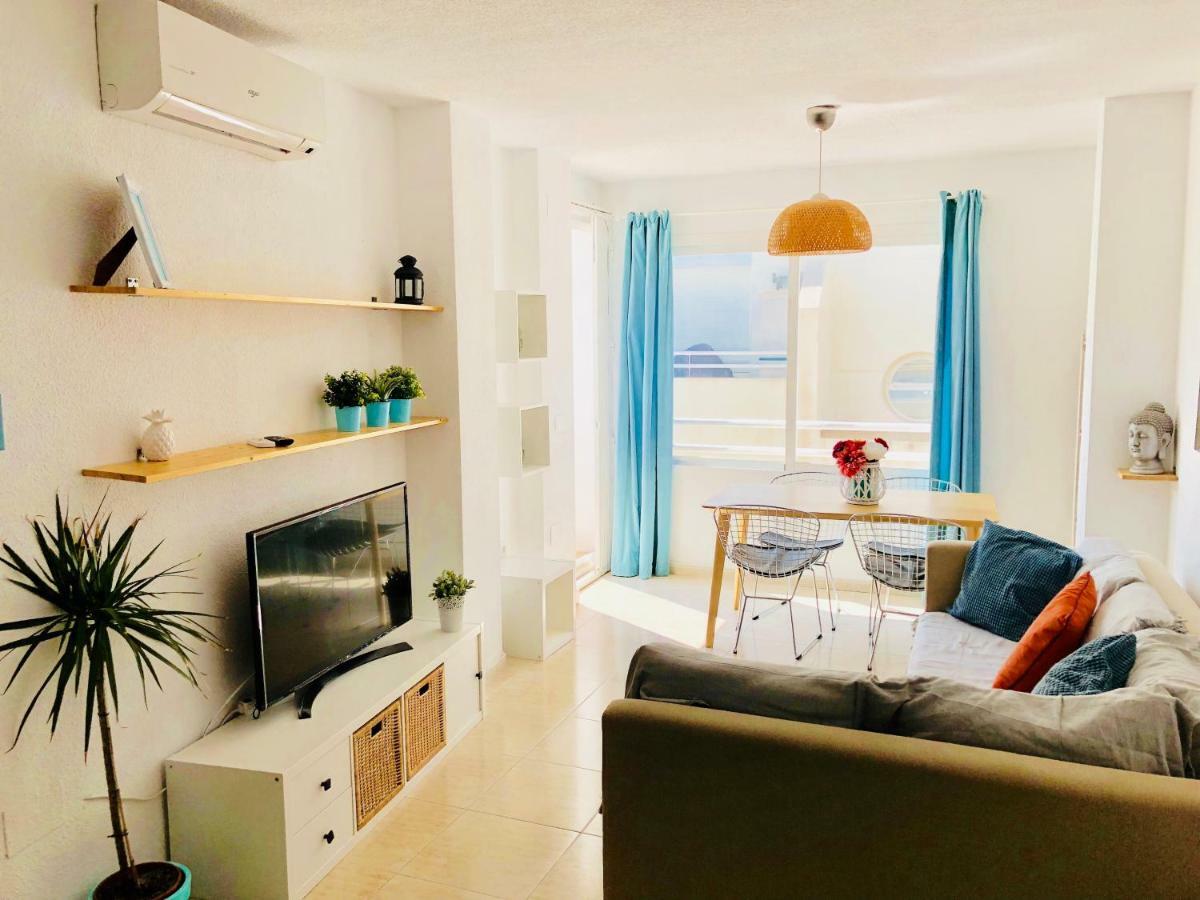 Apartamento Atico A 50 Metros De La Playa Will Lägenhet Rincón de la Victoria Exteriör bild